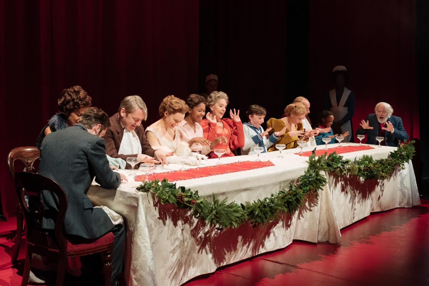 the-cast-of-fanny-alexander-the-old-vic-photo-manuel-harlan-045