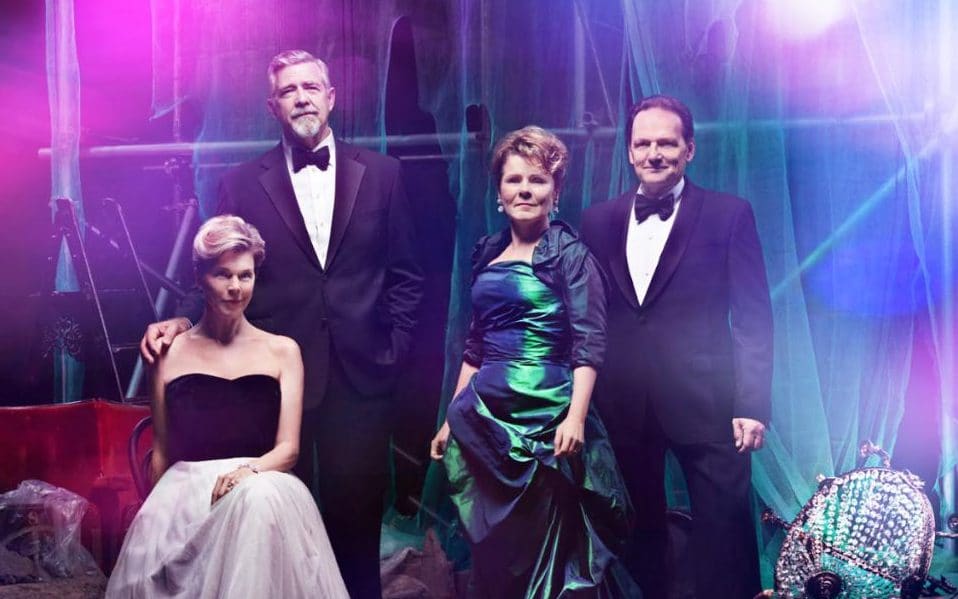 ntgds_lr_follies_editorial_lores_rgb-xlarge_trans_nvbqzqnjv4bqrztbxiabcvehja2lncrbaqctb0fis-lilonsyie-xyy