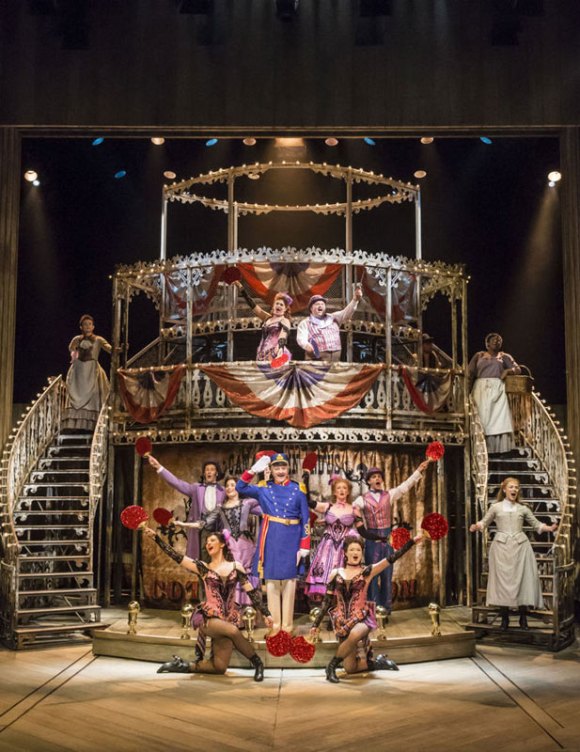 1-show-boat-london
